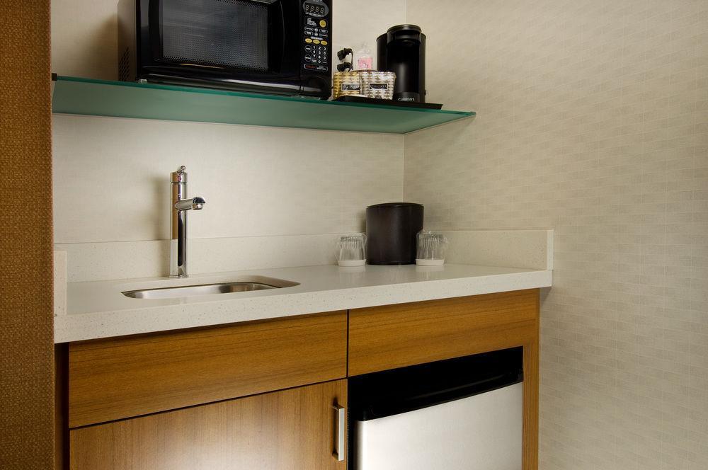 Springhill Suites Potomac Mills Woodbridge Eksteriør billede